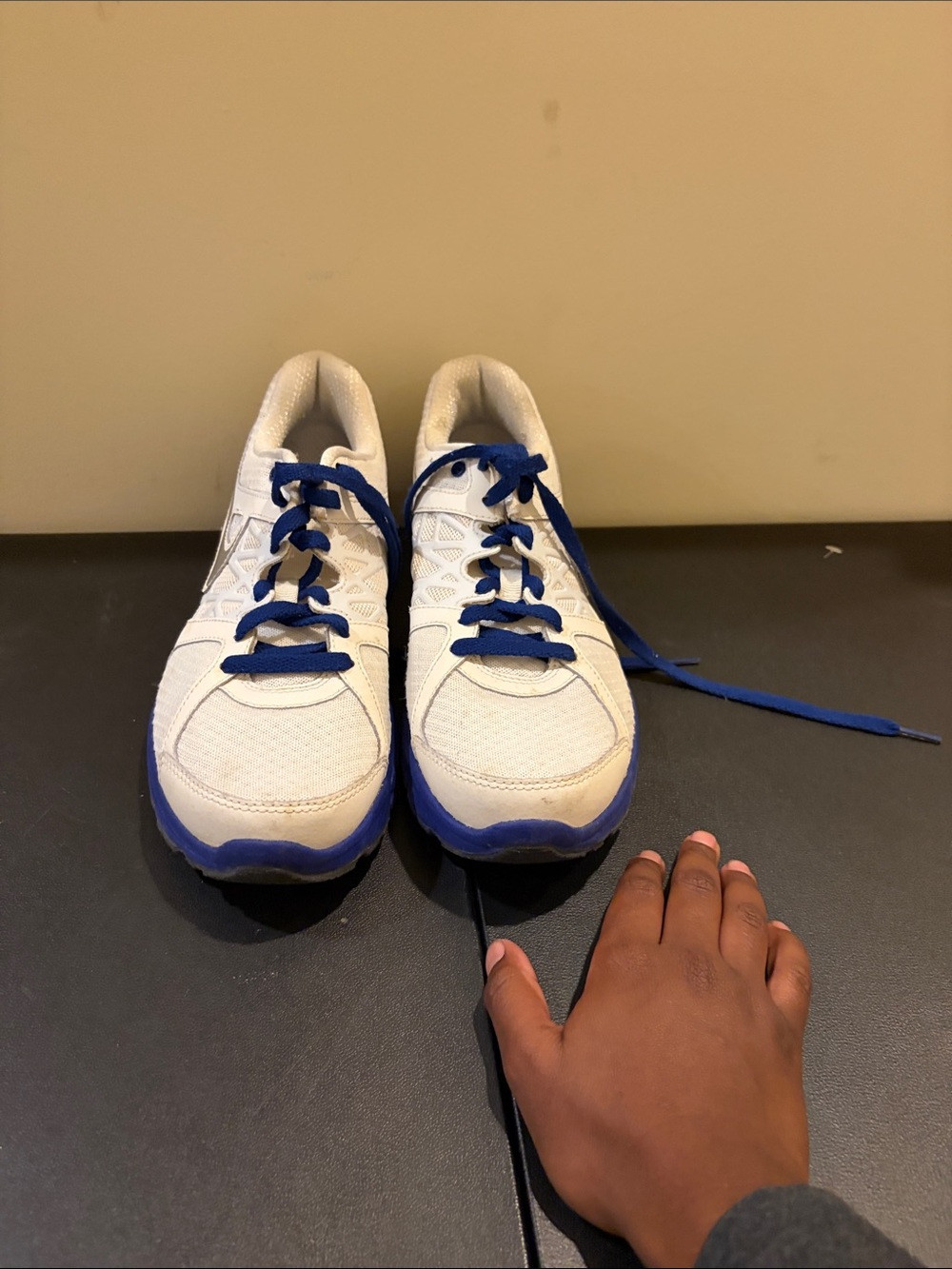 Nike White and Blue Men's Athletic Sneakers